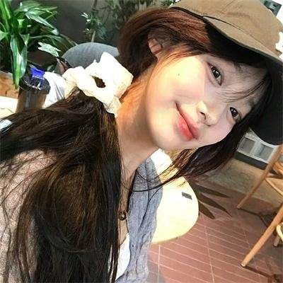 只能爱一个